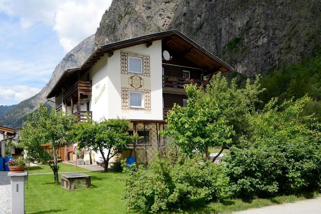 Haus Gamsblick Otel Umhausen Dış mekan fotoğraf